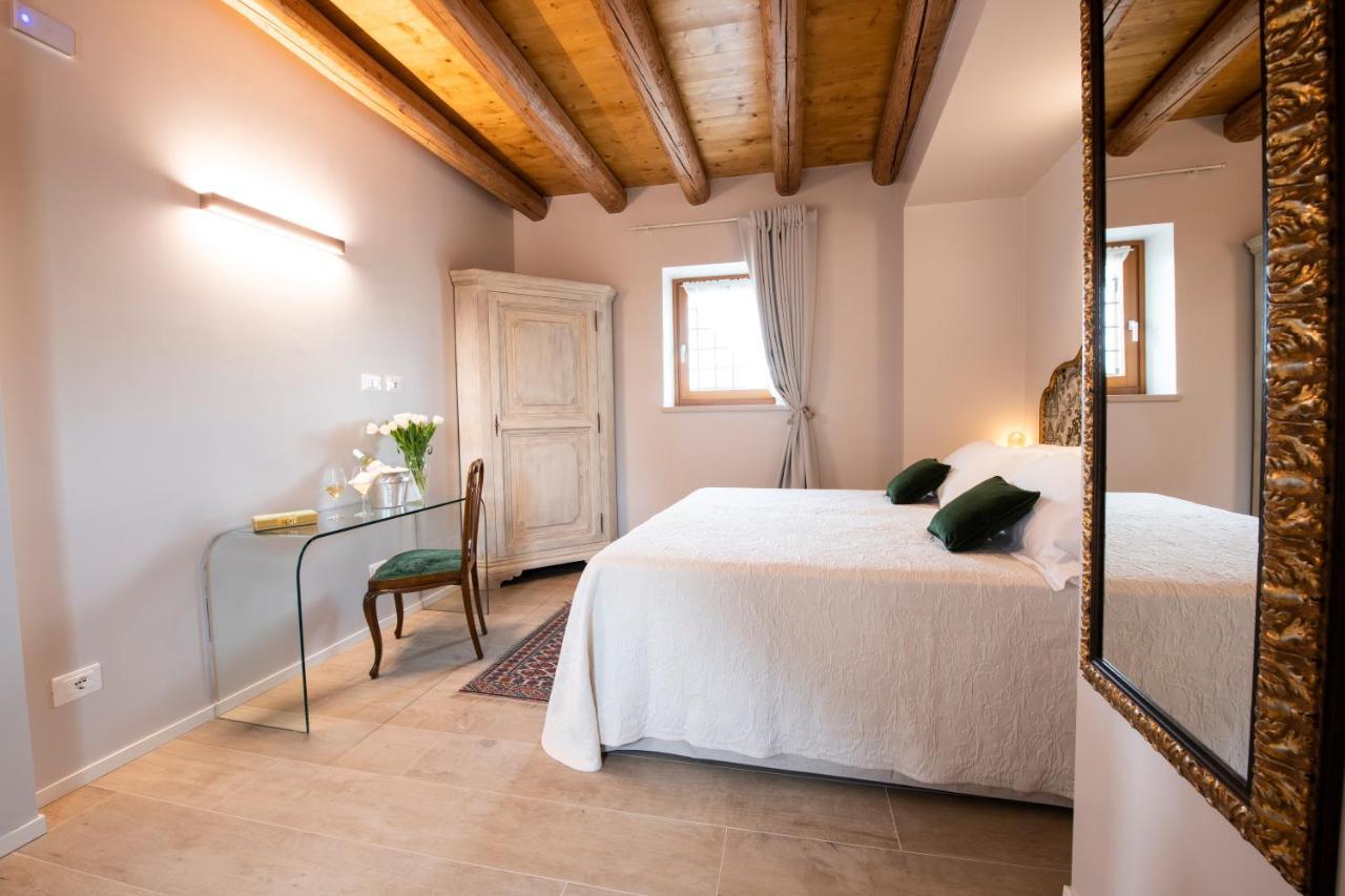 Magari Estates Boutique